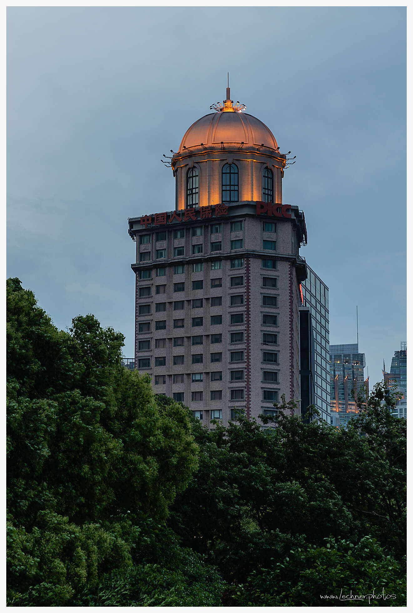 20210503 18 32 21  49A0196